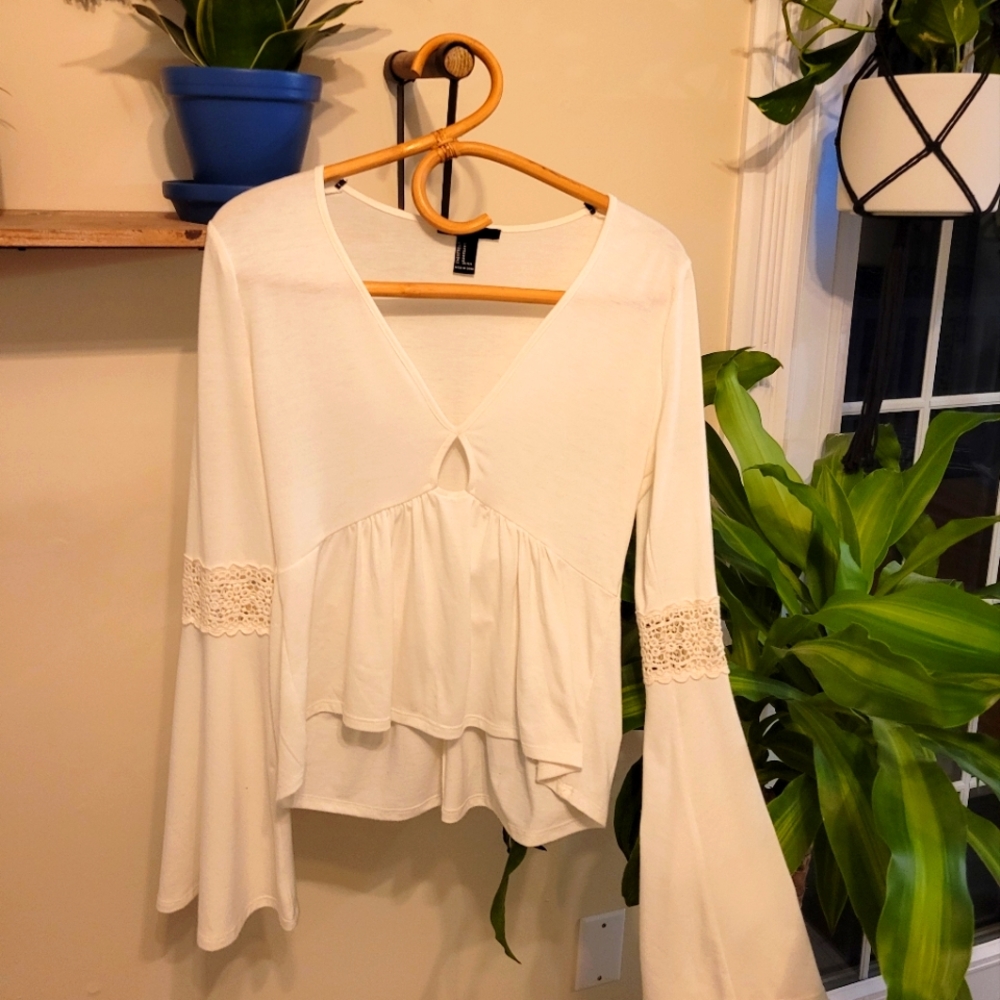 Bell sleeve ivory shirt